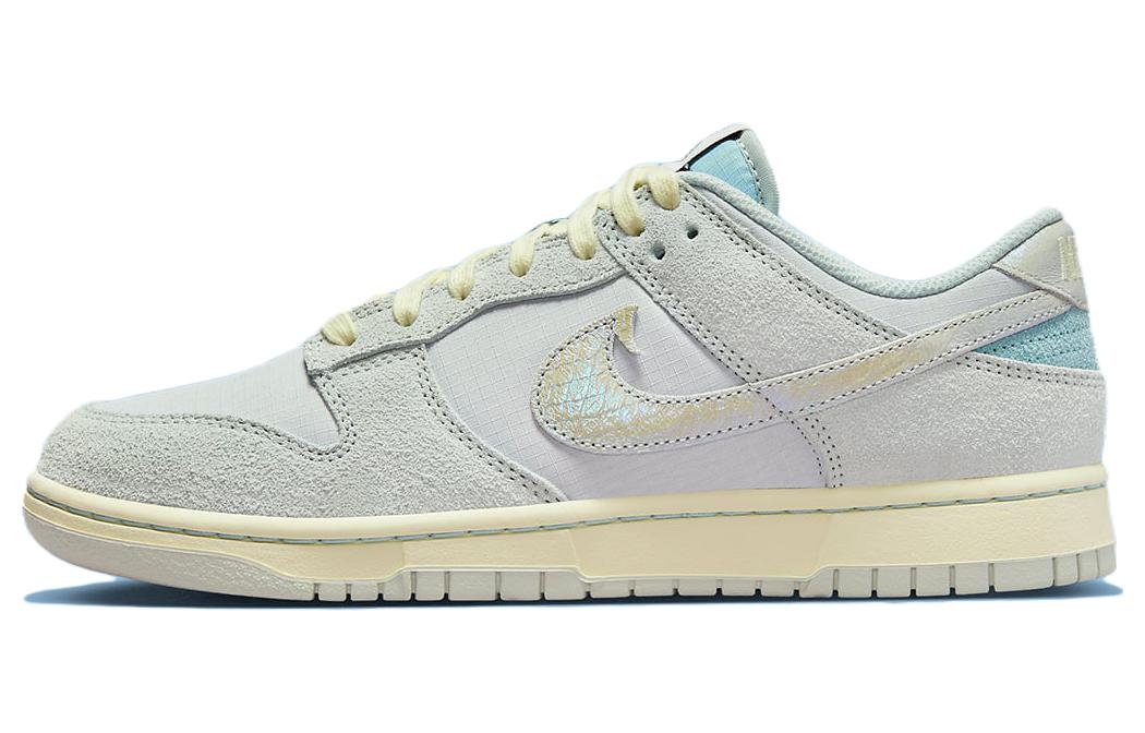 Nike DV7210-001 — side view