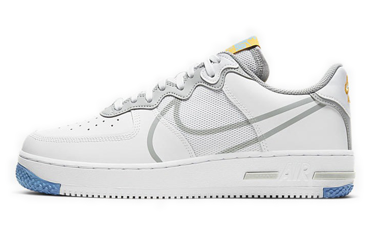 Nike CT1020-100 — side view