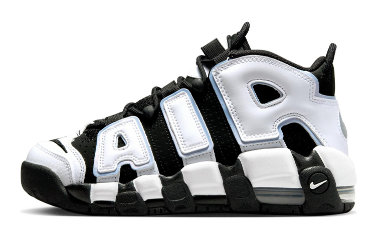 Nike DQ6200-001 — side view