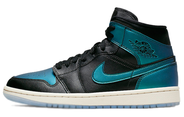 Jordan BQ6472-009 — side view