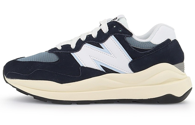 New Balance M5740CD — side view