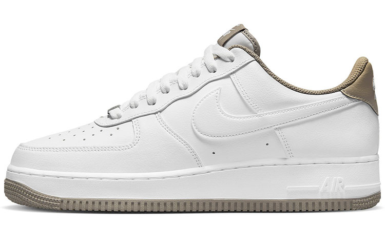 Nike DR9867-100 — side view