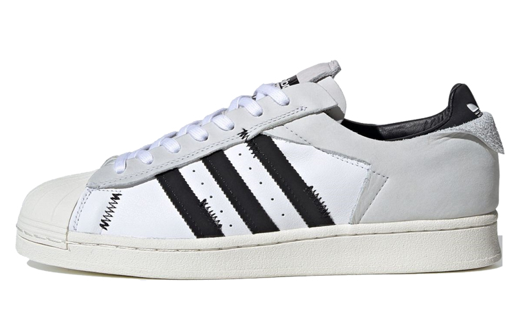 Adidas Originals FV3024 — side view