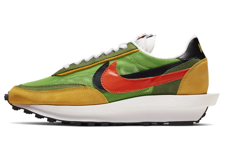 Nike BV0073-300 — side view