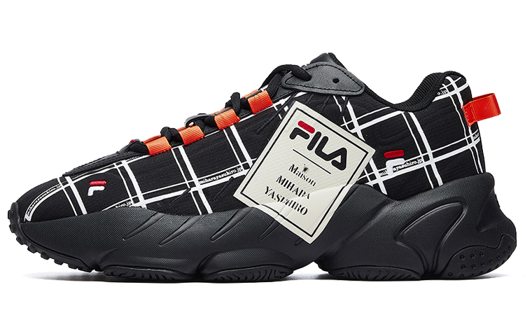 FILA F12M031118FBK — side view