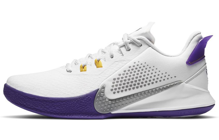 Nike CK2088-101 — side view